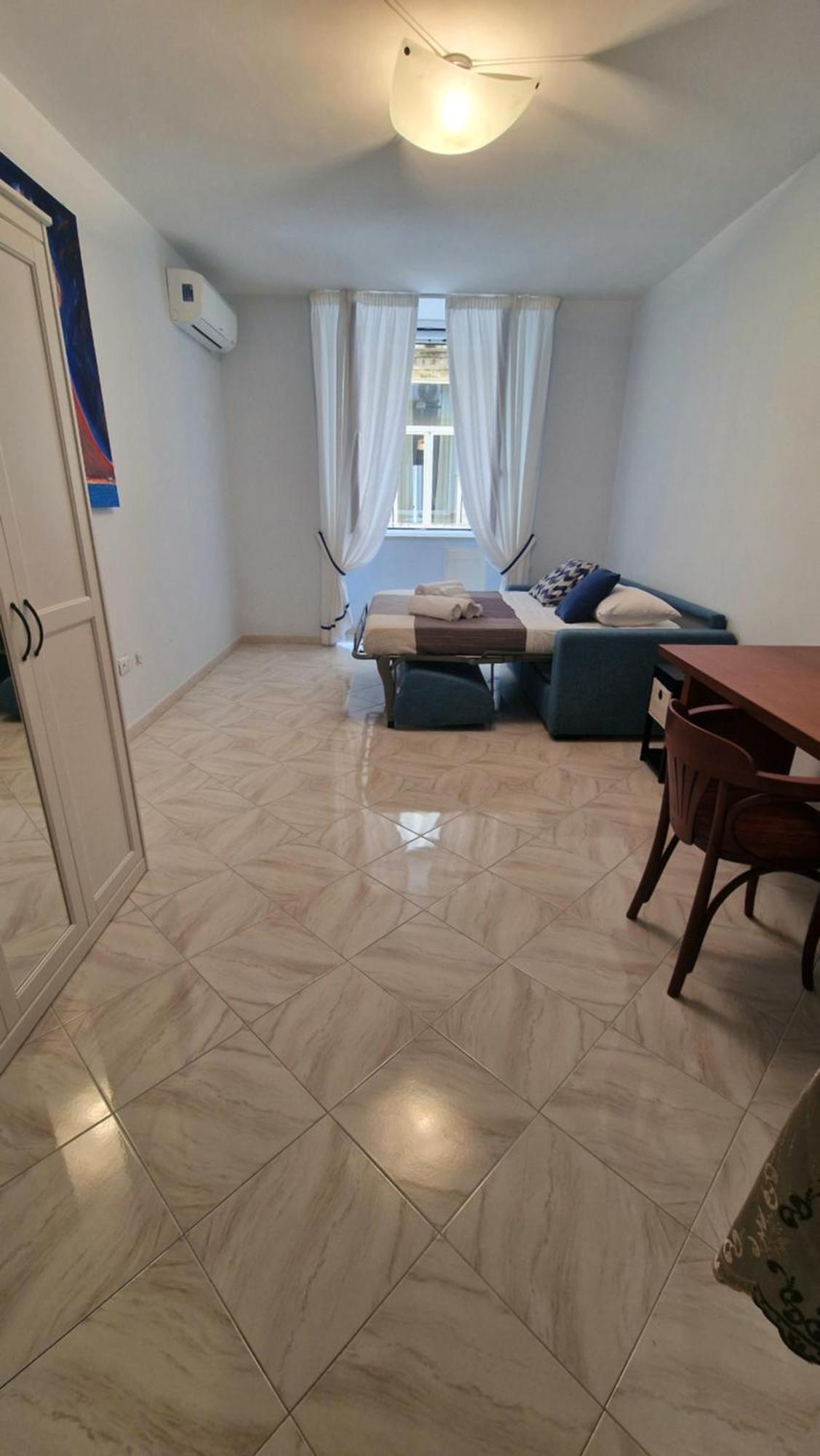 Apartamento Casa Di Gabri Nápoles Exterior foto